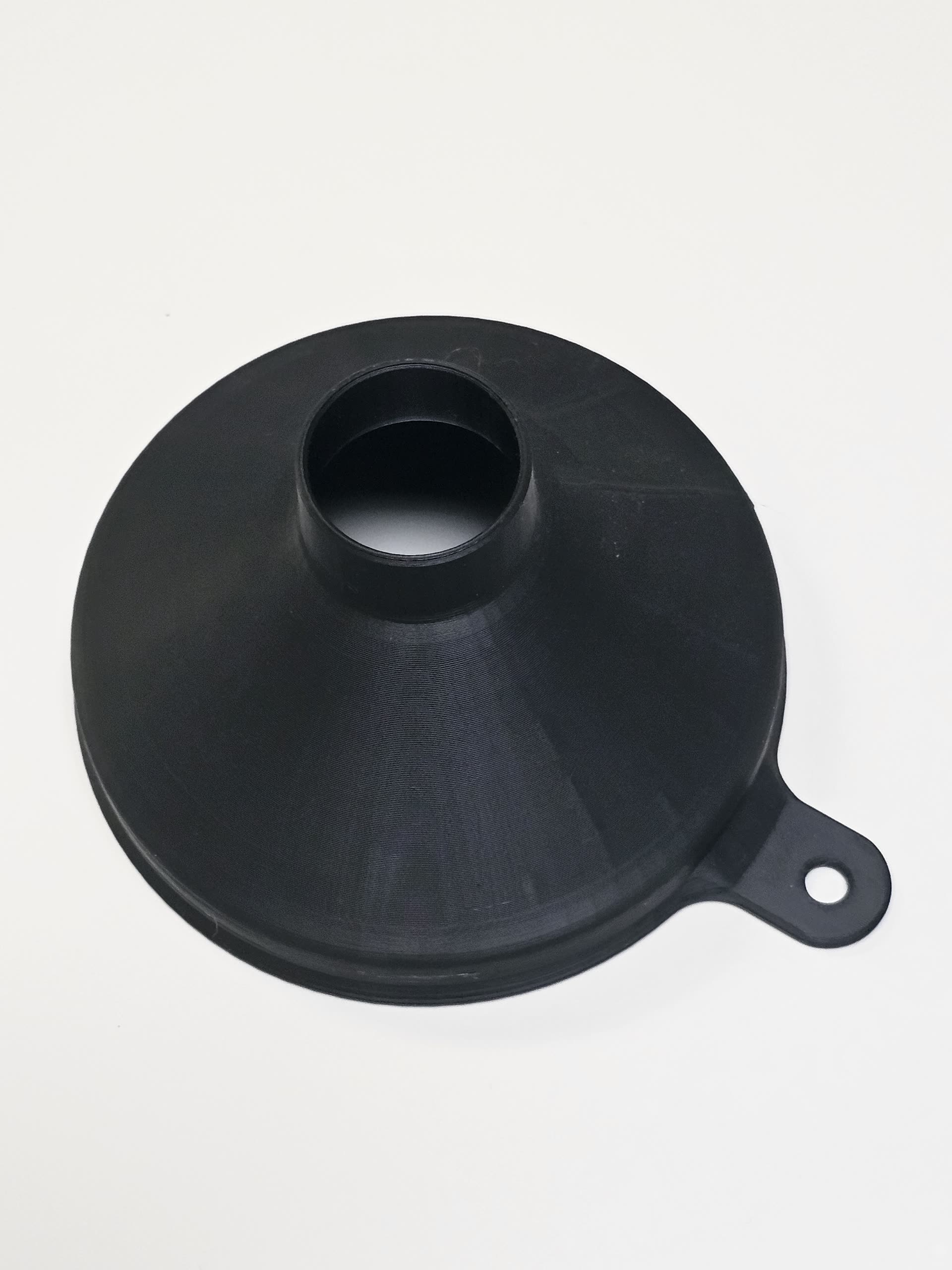 Soda Lime Funnel — 3D-printed funnel attached to an anaesthetic circle absorber canister